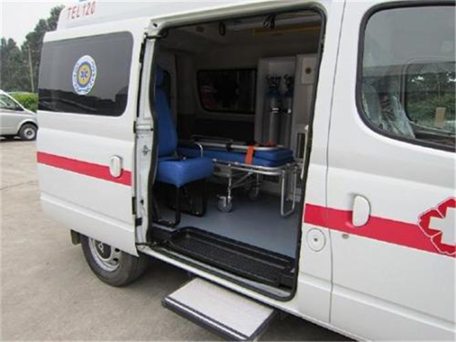 相山救护车出租服务案例7